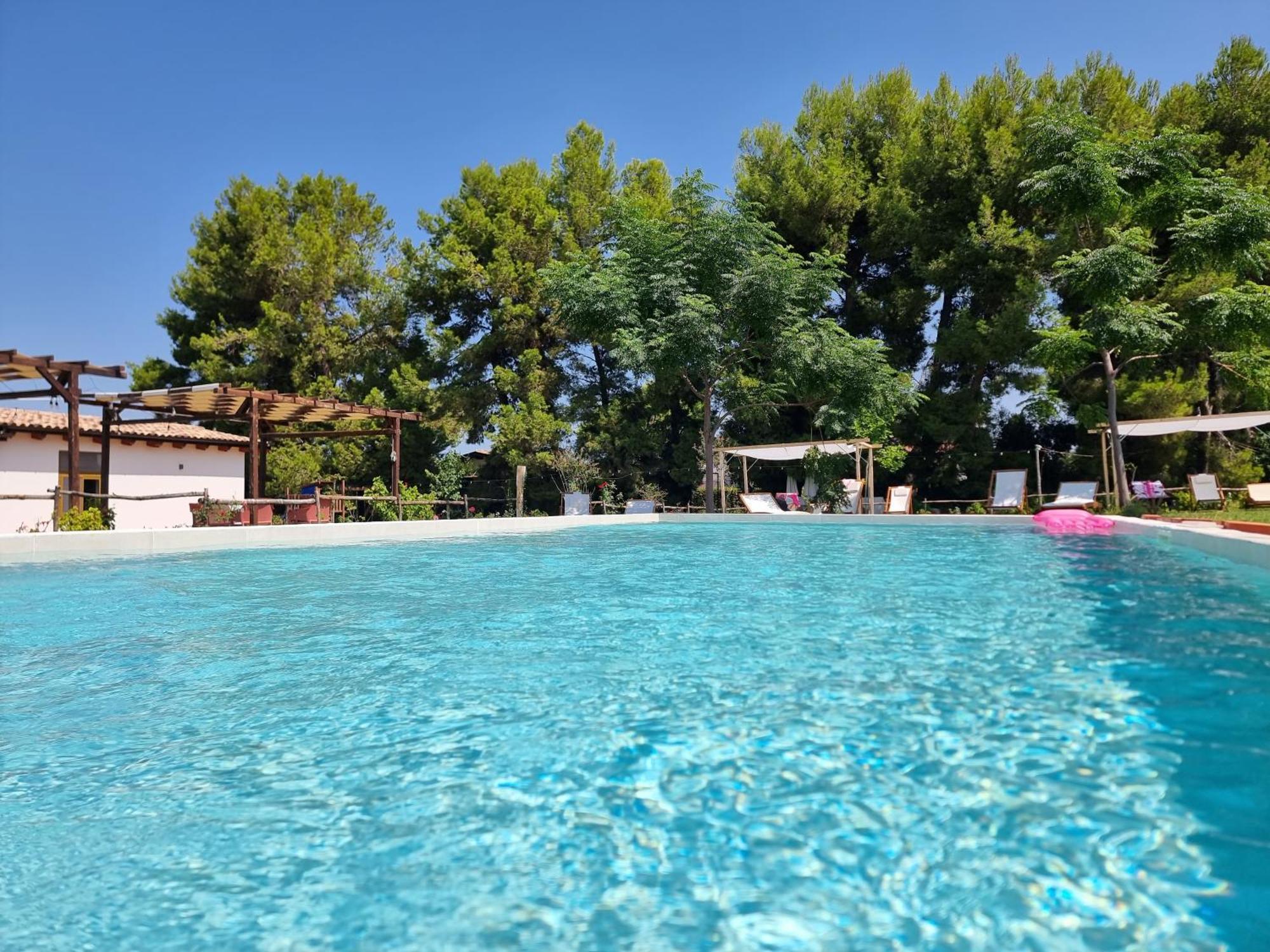 Agriturismo Essentia Dimora Rurale Larino Экстерьер фото